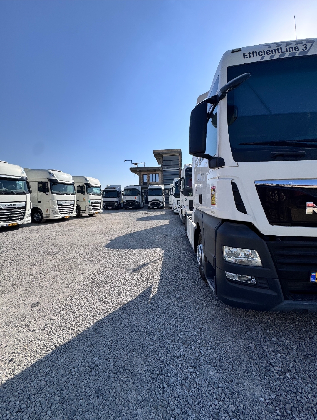 بررسی و مقایسه کامیون های مرسدس بنز و اسکانیا