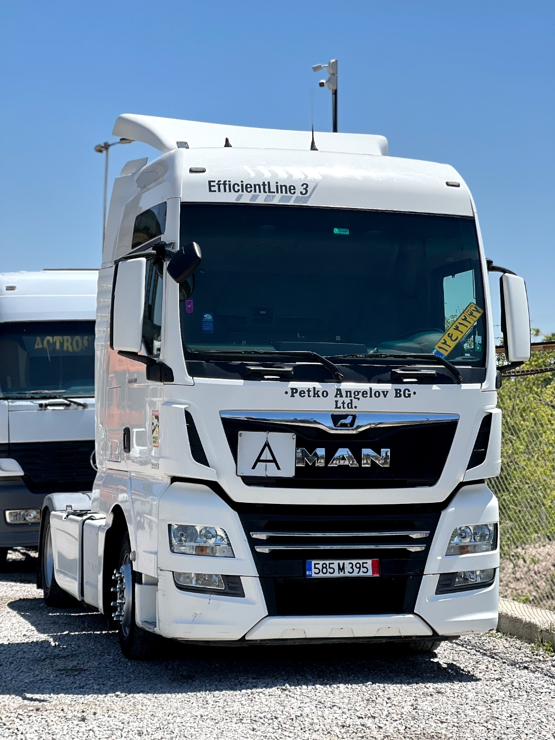 مشخصات ولوو fh 750